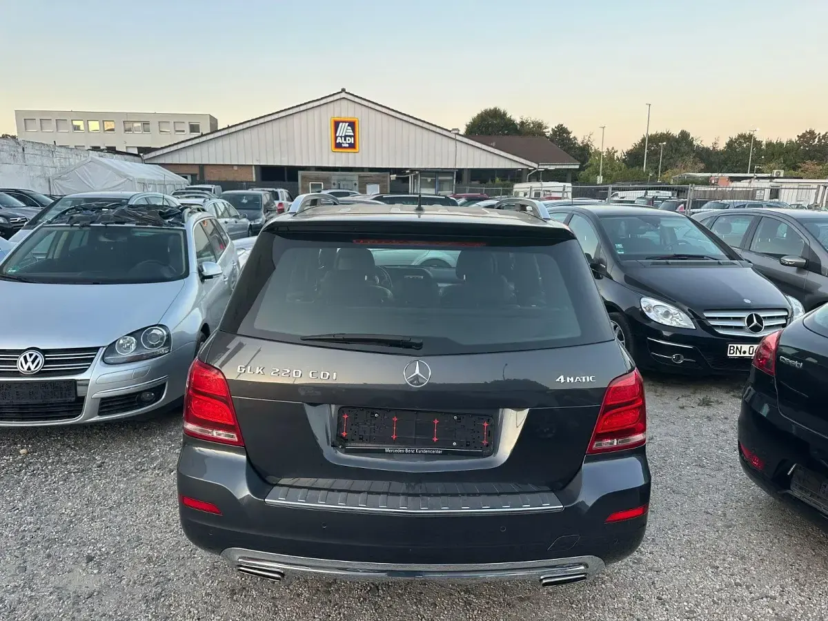 Gebraucht Mercedes GLK220 170 PS (125 kW) 2013 Grau SUV