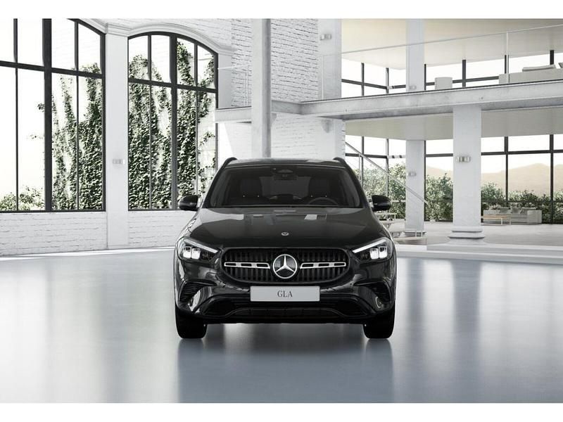 Gebraucht Mercedes GLA200 Progressive 150 PS (110 kW) 2026 Schwarz unilack nachtschwarz SUV