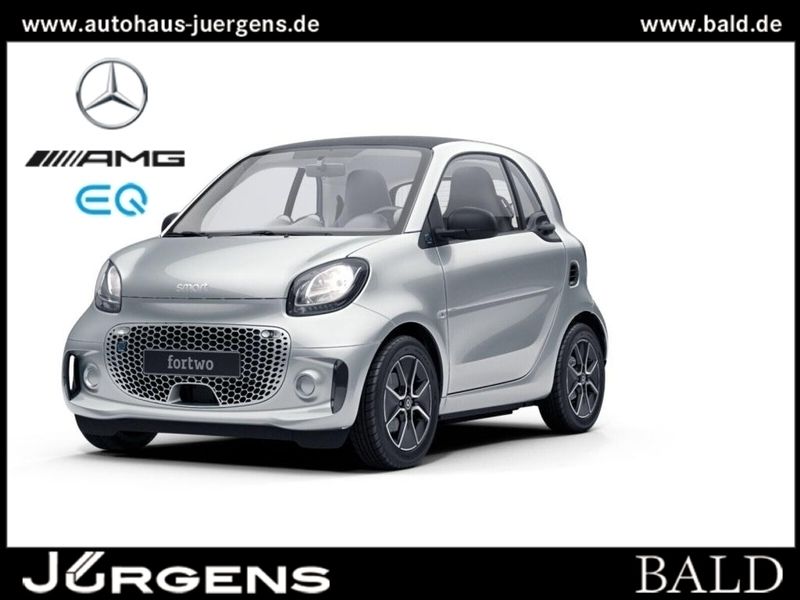 Bodypanels in cool silver (met Gebraucht 2022 Smart ForTwo Electric Drive Coupé | 9.330 € (Guter Preis) - Bild 1/4