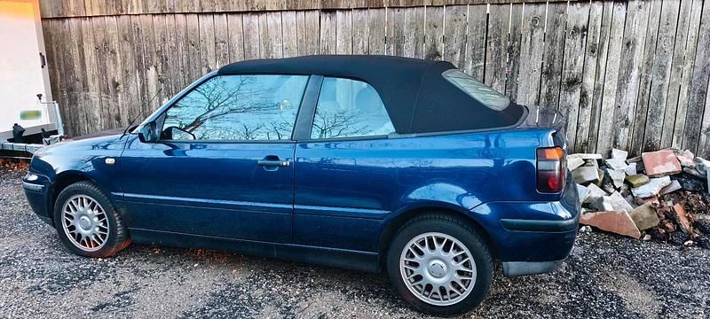 Gebraucht VW Golf Cabriolet 116 PS (85 kW) 2000 Blau Cabrio
