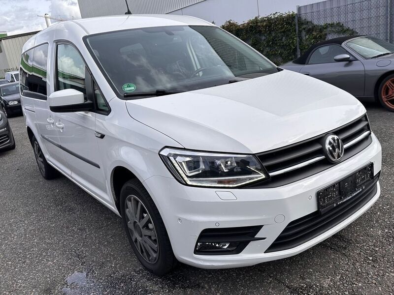 Weiß Gebraucht 2019 VW Caddy Maxi Trendline Van / Kleinbus | 9.900 € (Etwas zu teuer) - Bild 1/4