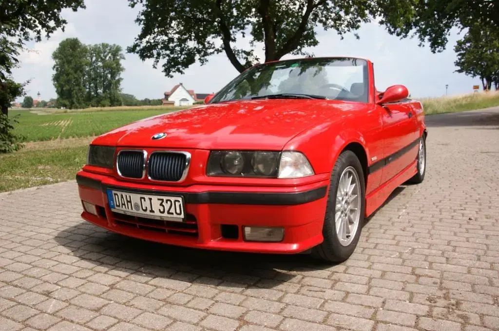 Gebraucht BMW 320 Cabriolet Sport Line 150 PS (110 kW) 1998 Rot Cabrio