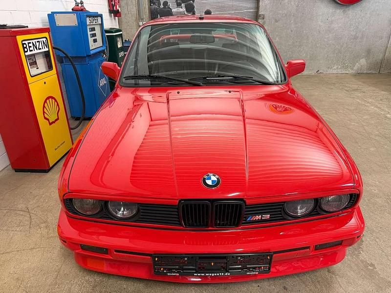 Gebraucht BMW M3 195 PS (143 kW) 1987 Rot Coupé