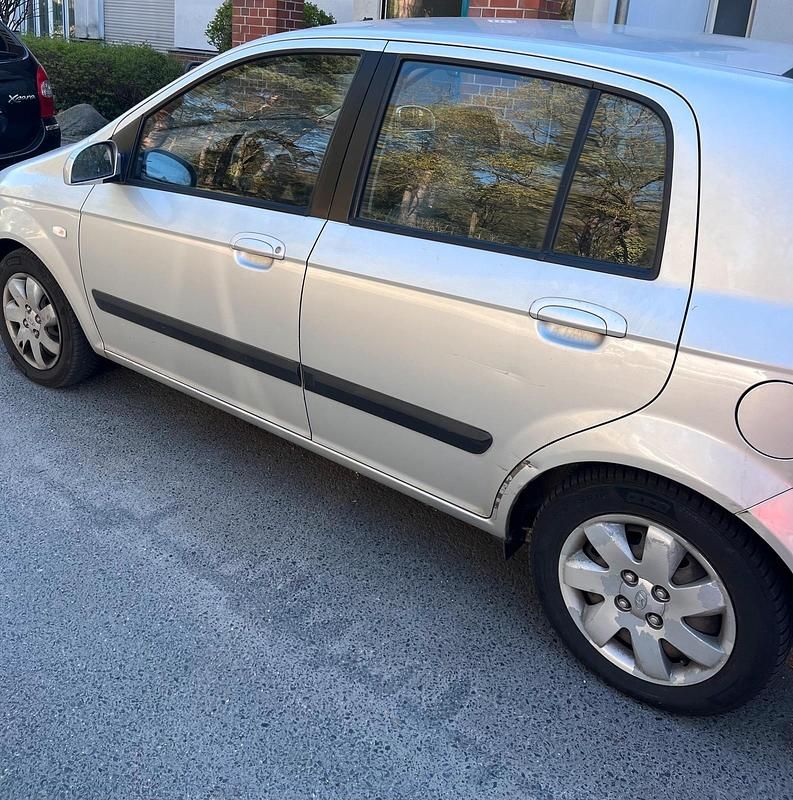 Gebraucht Hyundai Getz 75 PS (55 kW) 2005 Grau Kleinwagen