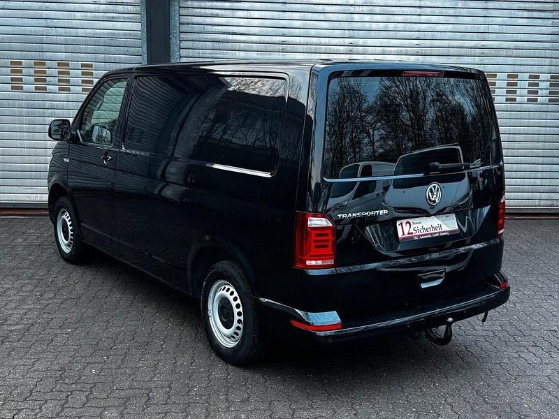 Gebraucht VW Transporter 150 PS (110 kW) 2019 Schwarz Van
