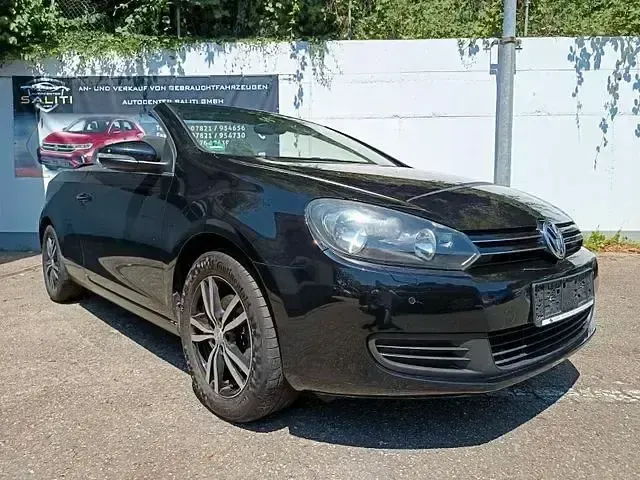 Gebraucht VW Golf VII Basis 105 PS (77 kW) 2012 Schwarz Cabrio