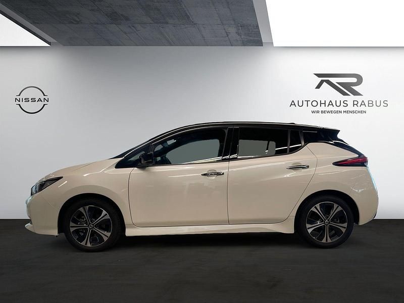 Gebraucht Nissan Leaf 360º 110 kW (150 PS) 2021 Weiß Kleinwagen