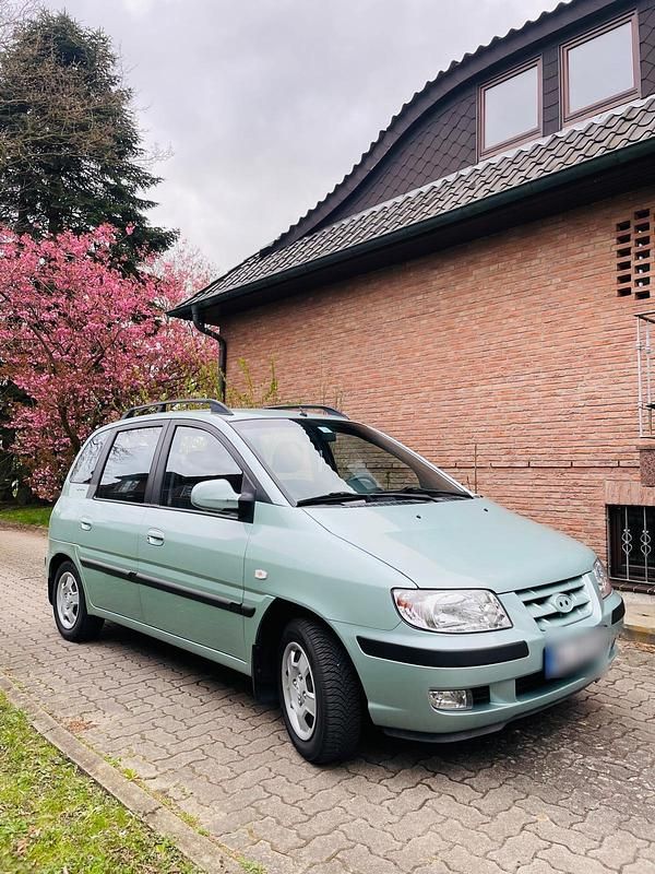 Second-hand Hyundai Matrix 103 CP (75 kW) 2005 Verde Monovolum