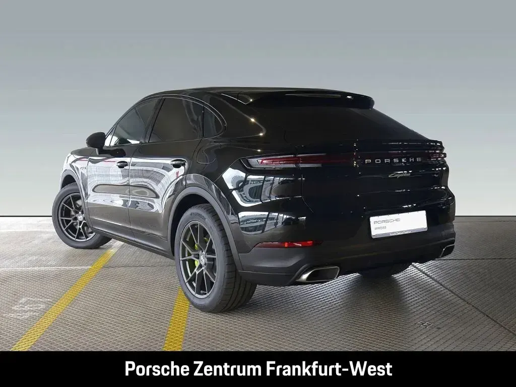 Gebraucht Porsche Cayenne E-Hybrid Coupe 470 PS (345 kW) 2025 Schwarz SUV