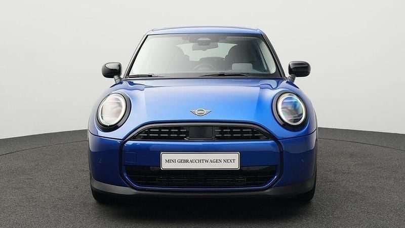 Gebraucht Mini Cooper Classic 114 kW (156 PS) 2025 Blazing blue metallic Kleinwagen