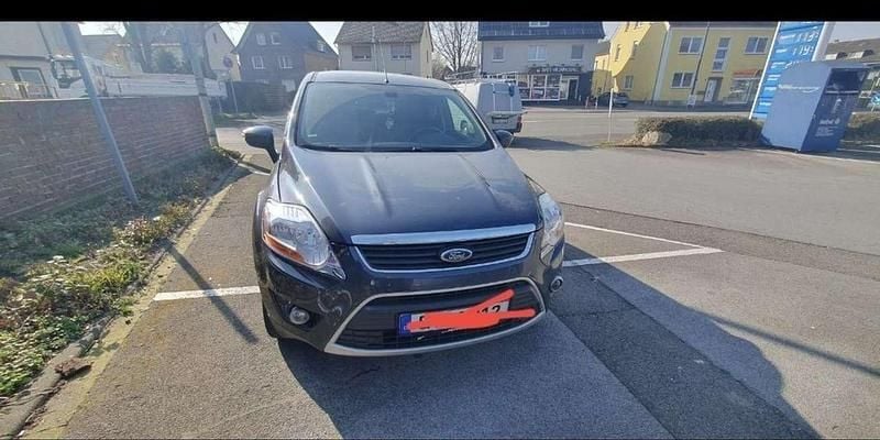 Gebraucht Ford Kuga Trend 140 PS (102 kW) 2010 SUV