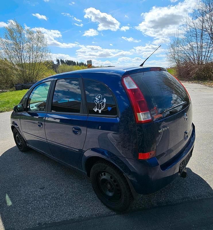 Usata Opel Meriva 2003 Blu Monovolume