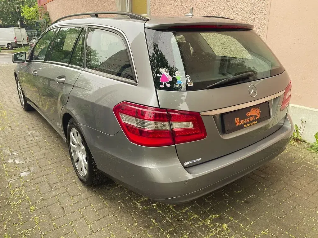 Gebraucht Mercedes E200 136 PS (100 kW) 2010 Silber Kombi