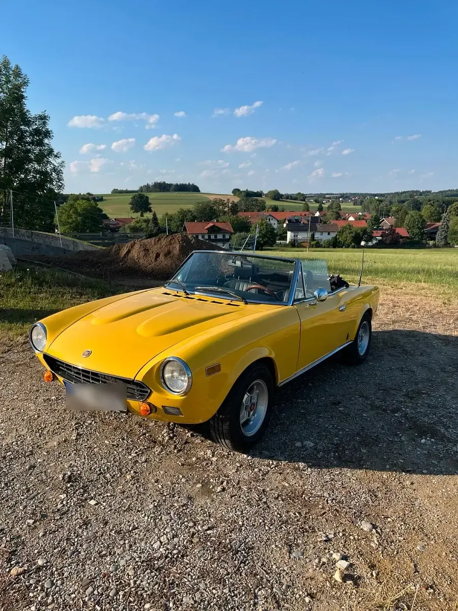 Gebraucht Fiat 124 80 PS (58 kW) 1978 Gelb Cabrio