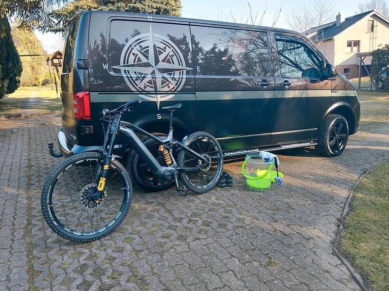 Usata VW Transporter 150 CV (110 kW) 2018 Andere farben Furgone