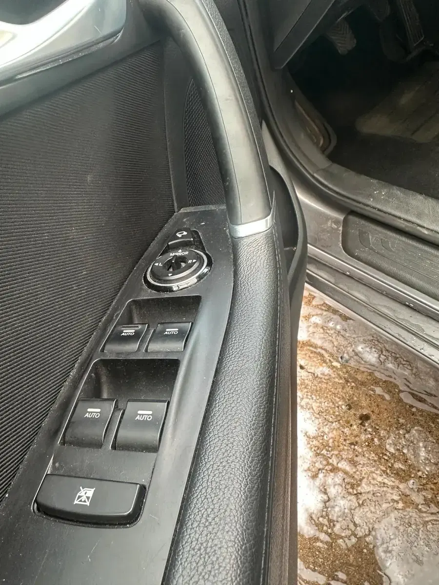 Gebraucht Hyundai i40 136 PS (100 kW) 2014 Grau Kombi