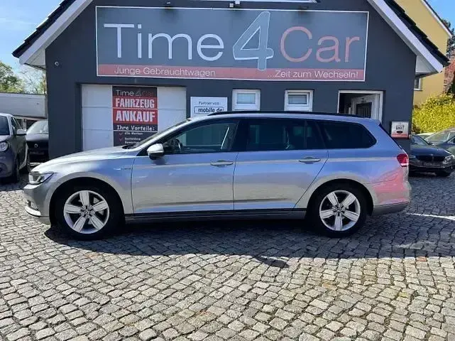 Usata VW Passat 120 CV (88 kW) 2017 Argento Station wagon