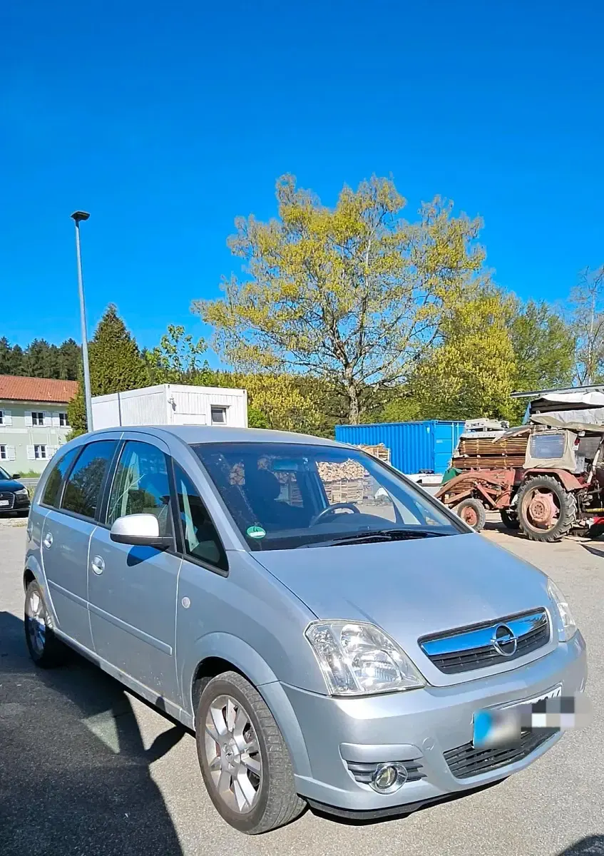 Second-hand Opel Meriva 105 CP (77 kW) 2007 Argintiu Monovolum