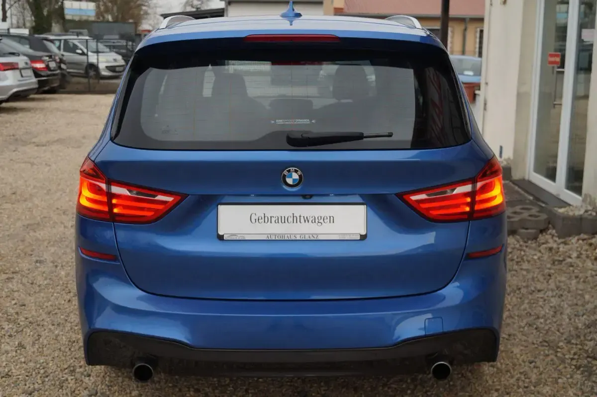 Gebraucht BMW 220 Gran Tourer M Sport 190 PS (139 kW) 2016 Blau Van / Kleinbus