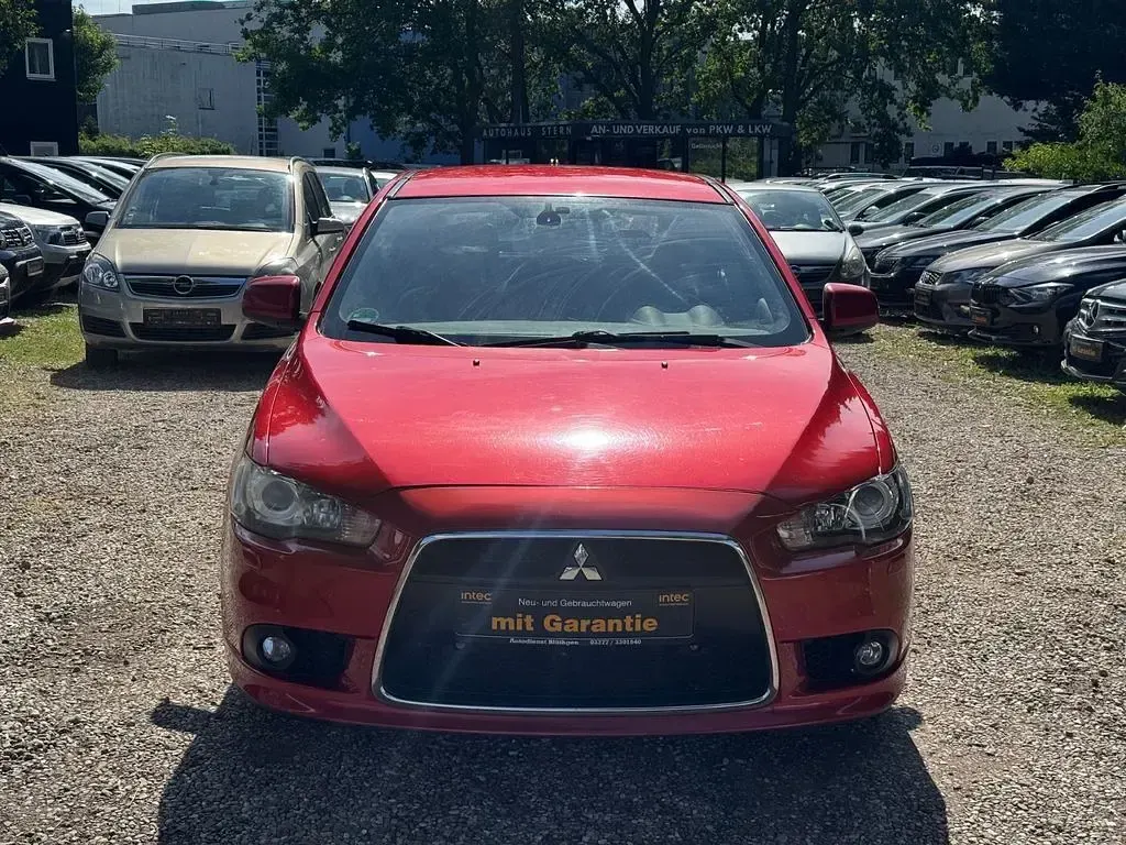 Gebraucht Mitsubishi Lancer 143 PS (105 kW) 2008 Rot Limousine