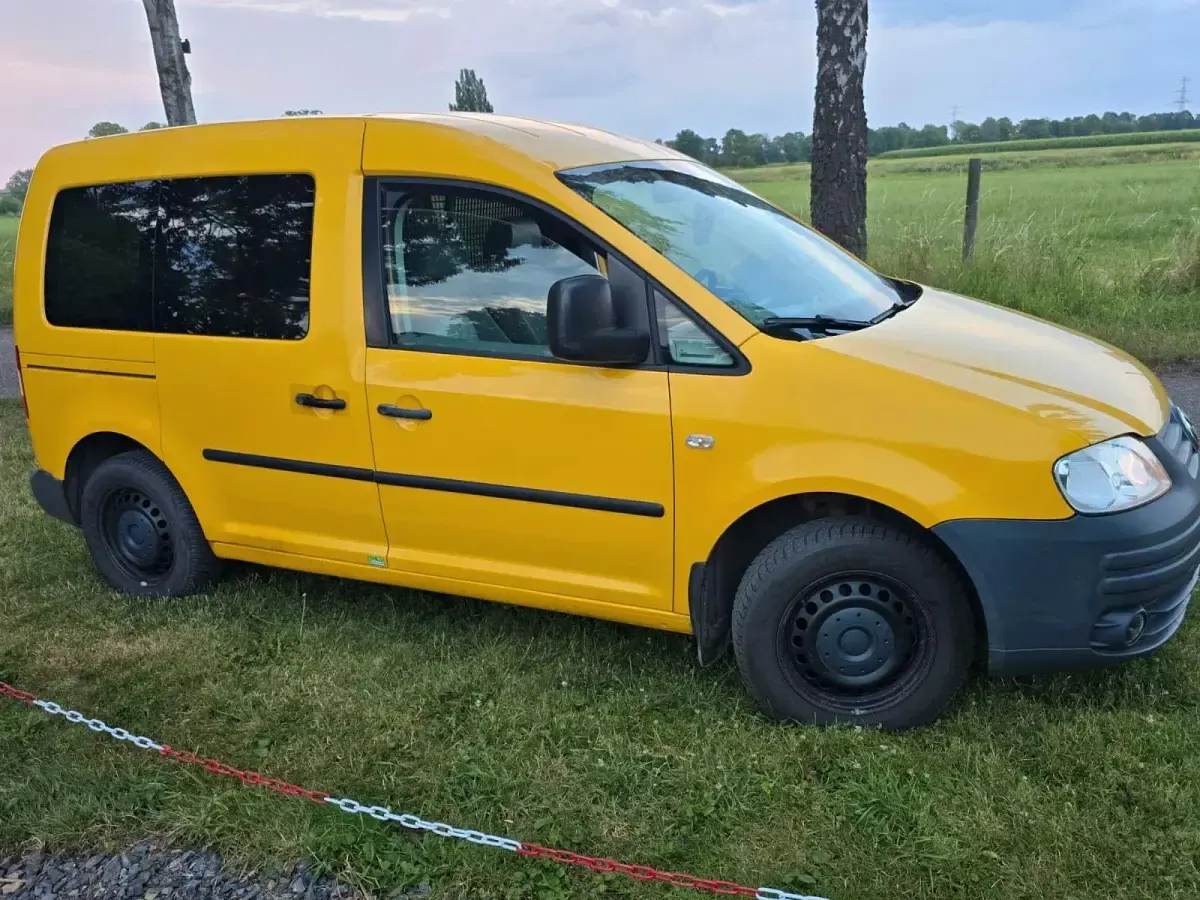 Gebraucht VW Caddy 75 PS (55 kW) 2007 Gelb Van / Kleinbus