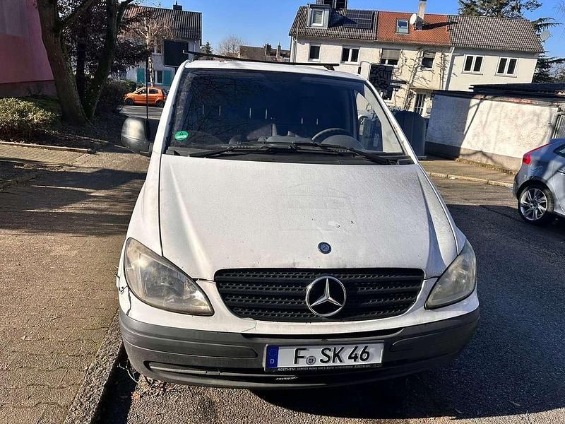 Gebraucht 2010 Mercedes Vito Van | 4.999 € (Fairer Preis) - Bild 1/4