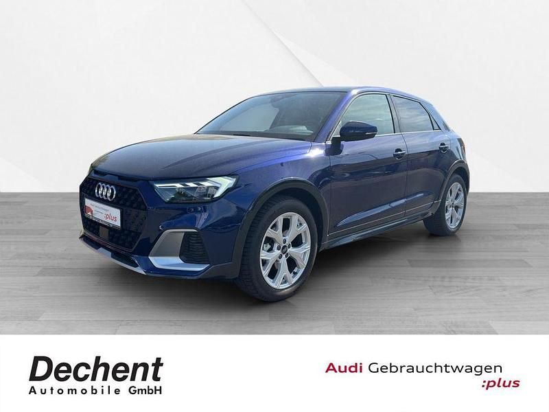 Navarrablau metallic Gebraucht 2024 Audi A1 Ambiente Kleinwagen | 28.480 € (Fairer Preis) - Bild 1/4