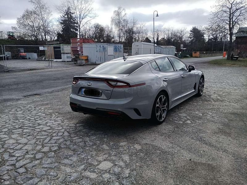 Gebraucht Kia Stinger GT 370 PS (272 kW) 2017 Kleinwagen