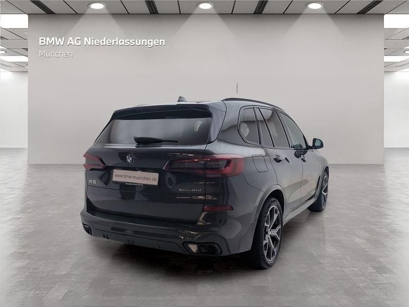Second-hand BMW X5 Performance 340 CP (250 kW) 2023 Gri SUV
