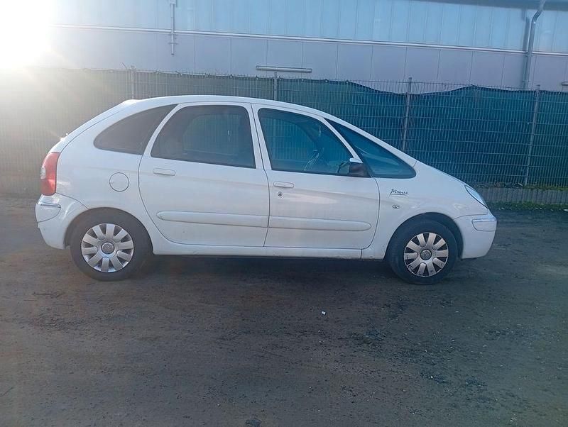 Gebraucht Citroën Xsara Picasso Tendance 109 PS (80 kW) 2009 Van / Kleinbus