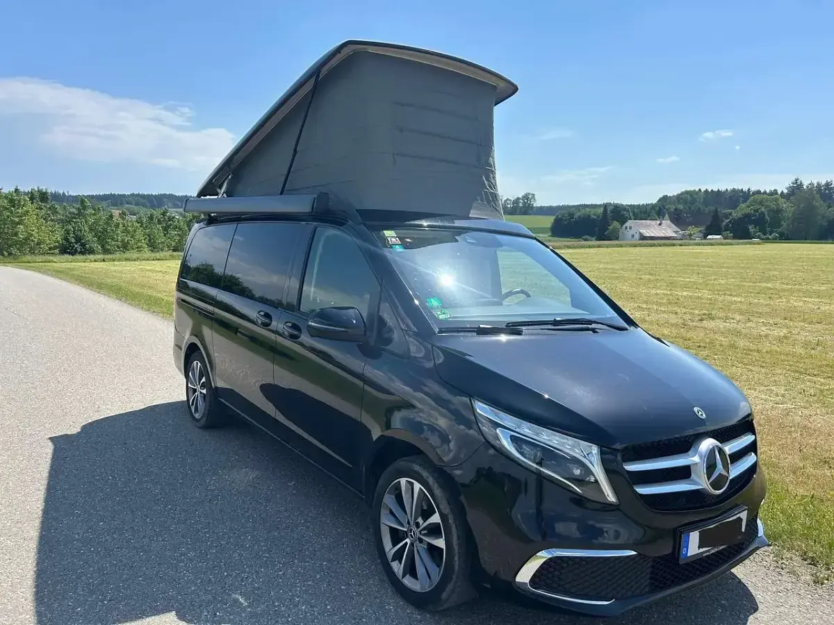 Gebraucht Mercedes V300 Marco Polo 237 PS (174 kW) 2022 Schwarz Van / Kleinbus