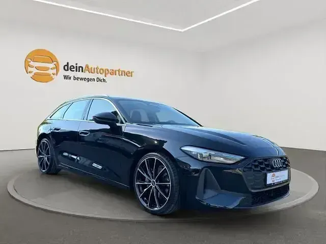 Gebraucht Audi A5 Sport 204 PS (150 kW) 2025 Mythosschwarz Kombi