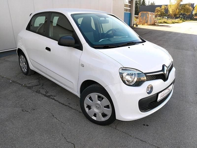 Crystal weiss Gebraucht 2018 Renault Twingo Life Kleinwagen | 5.499 € (Guter Preis) - Bild 1/4