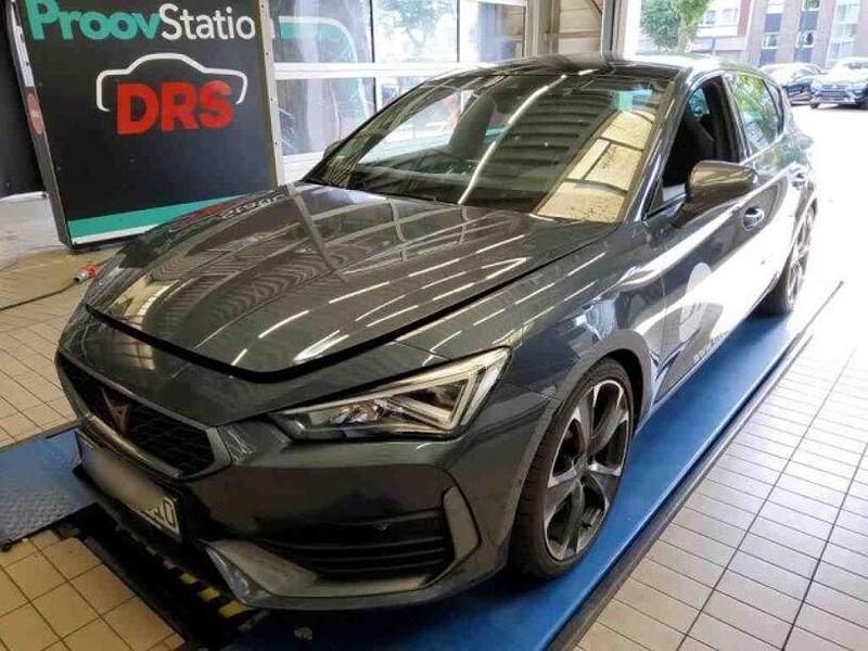Grau Gebraucht 2022 Cupra Leon VZ Limousine | 28.350 € (Fairer Preis) - Bild 1/3