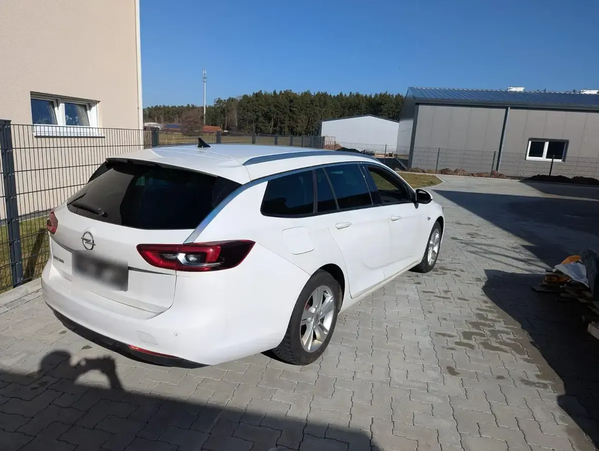 Gebraucht Opel Insignia Innovation 136 PS (100 kW) 2019 Weiß Kombi