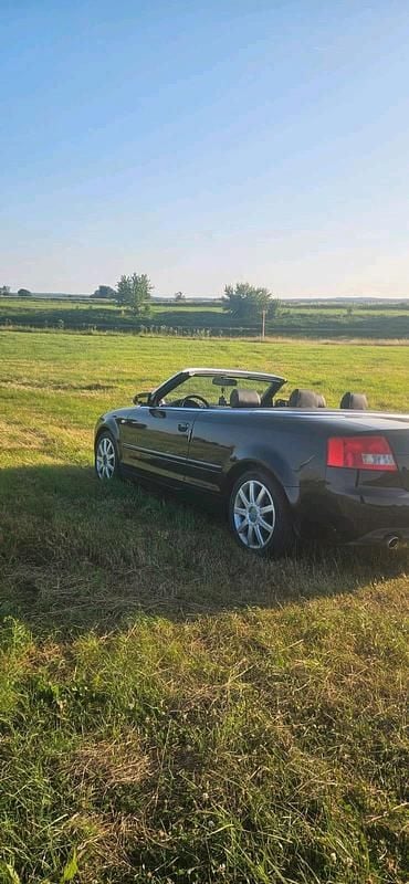 Gebraucht Audi A4 Cabriolet 163 PS (119 kW) 2003 Schwarz Cabrio