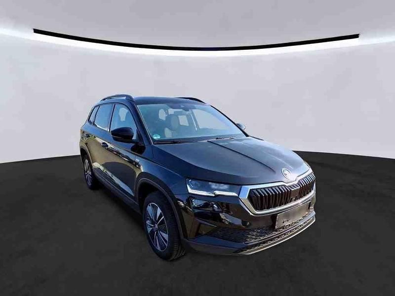 Schwarz Gebraucht 2022 Skoda Karoq Tour SUV | 19.950 € (Superpreis) - Bild 1/4