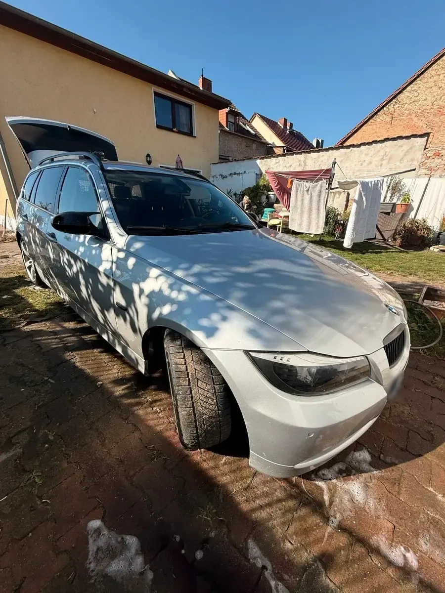 Gebraucht BMW 325 218 PS (160 kW) 2006 Silber Kombi