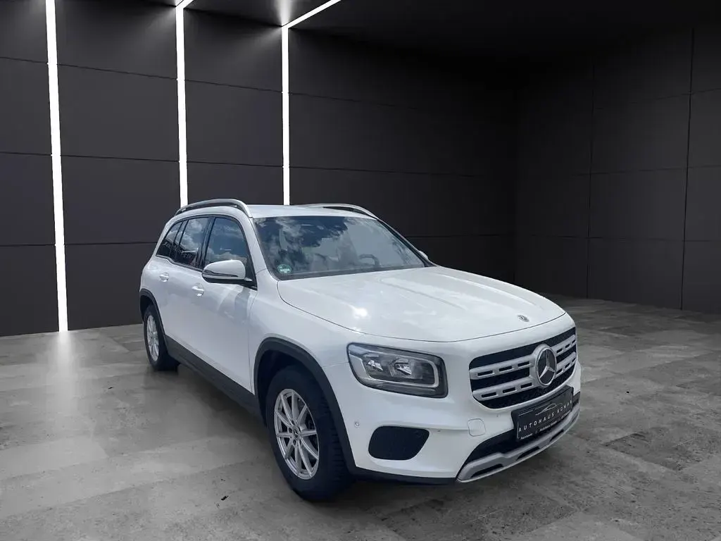 Gebraucht Mercedes GLB200 150 PS (110 kW) 2022 Weiß SUV