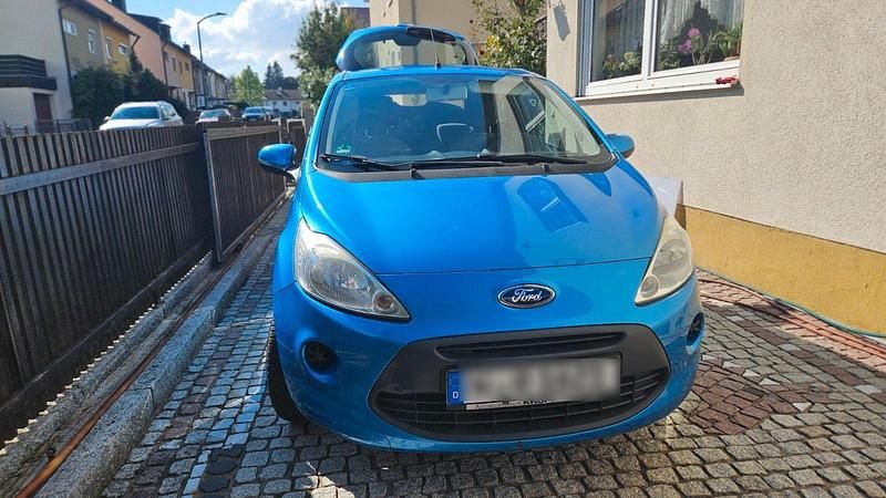 Blau Gebraucht 2012 Ford Ka Titanium Kleinwagen | 3.200 € (Fairer Preis) - Bild 1/4