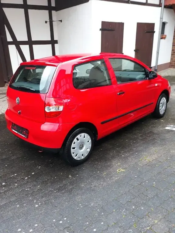 Brugt VW Fox 54 HK (39 kW) 2006 Rød Hatchback