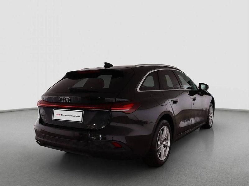 Gebraucht Audi A5 Sport 204 PS (150 kW) 2025 Schwarz Kombi