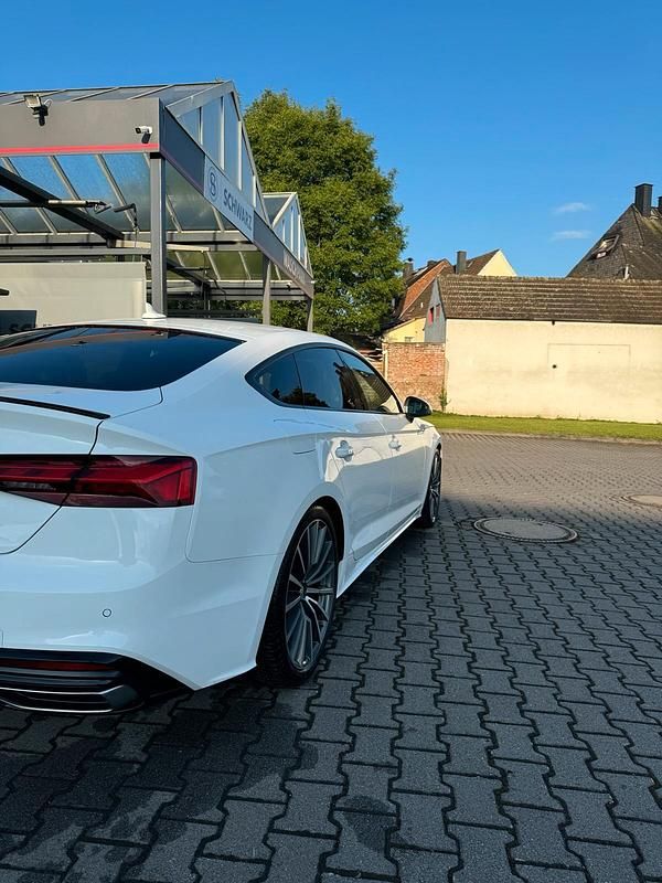 Gebraucht Audi A5 S-Line 190 PS (139 kW) 2020 Weiß Limousine