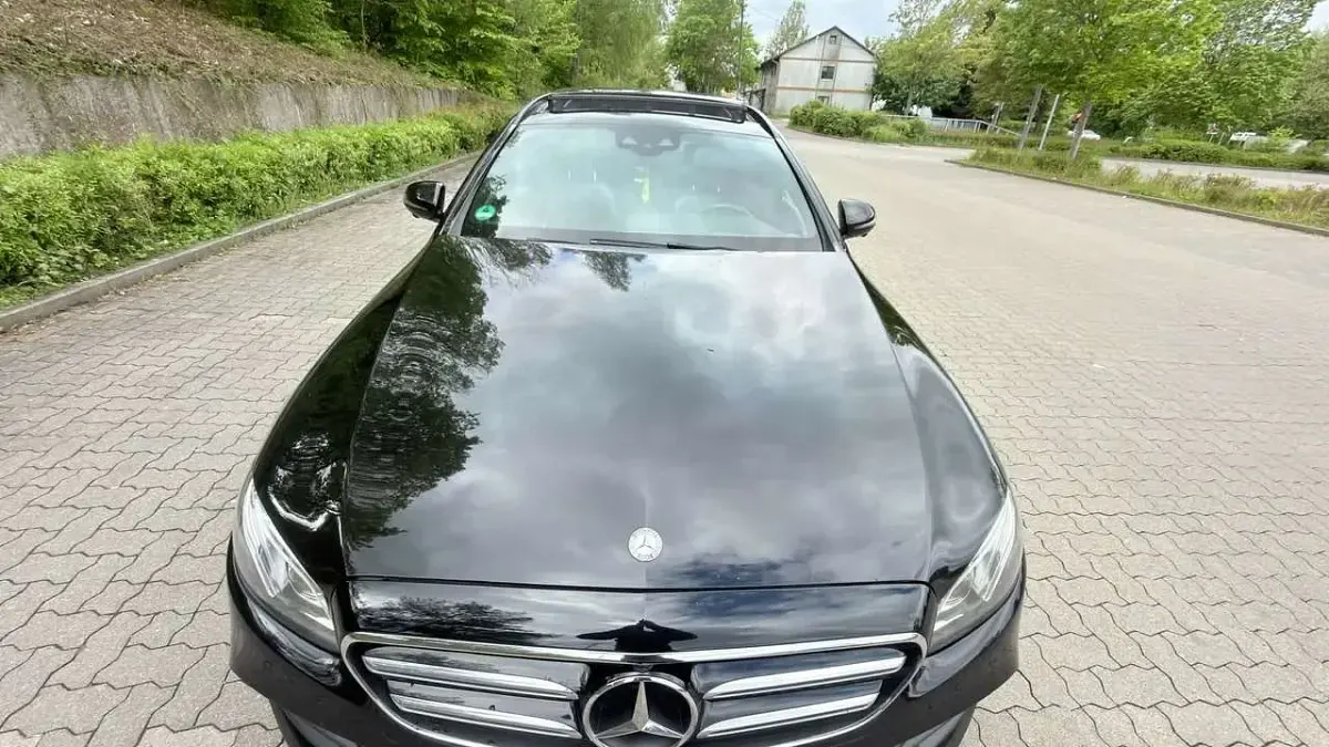 Usado Mercedes E220 AMG line 194 CV (142 kW) 2017 Familiar