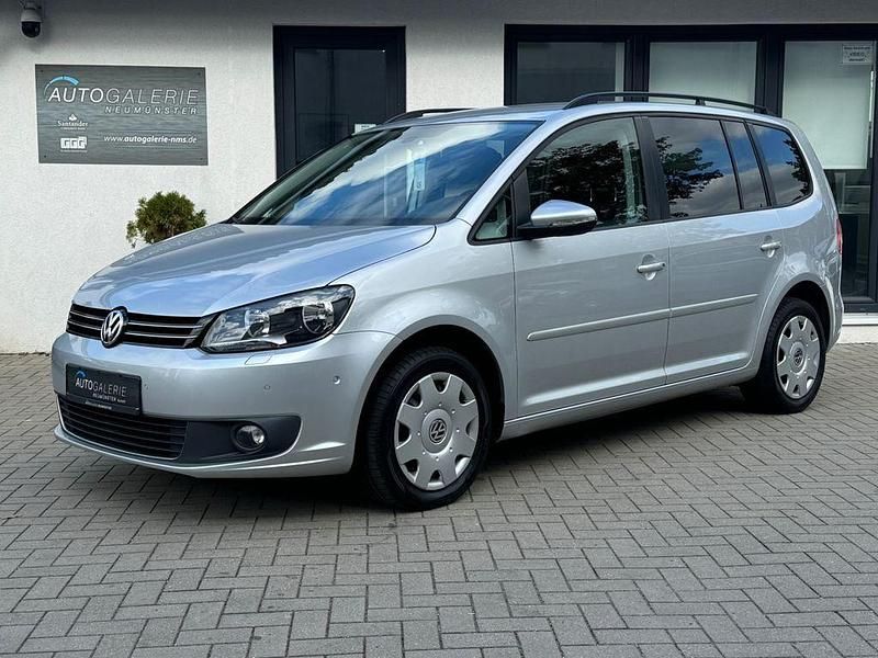 Silber Gebraucht 2015 VW Touran Van / Kleinbus | 12.980 € (Guter Preis) - Bild 1/4