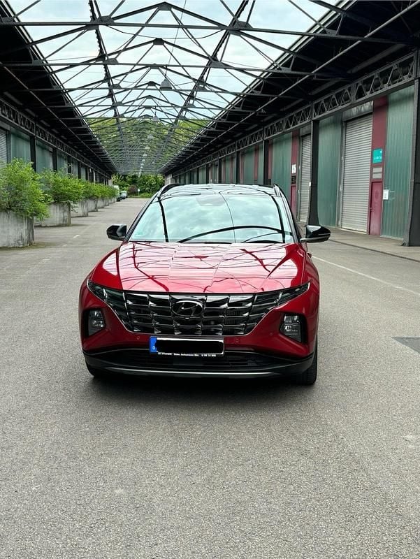 Rot Gebraucht 2023 Hyundai Tucson Prime SUV | 28.000 € (Fairer Preis) - Bild 1/4
