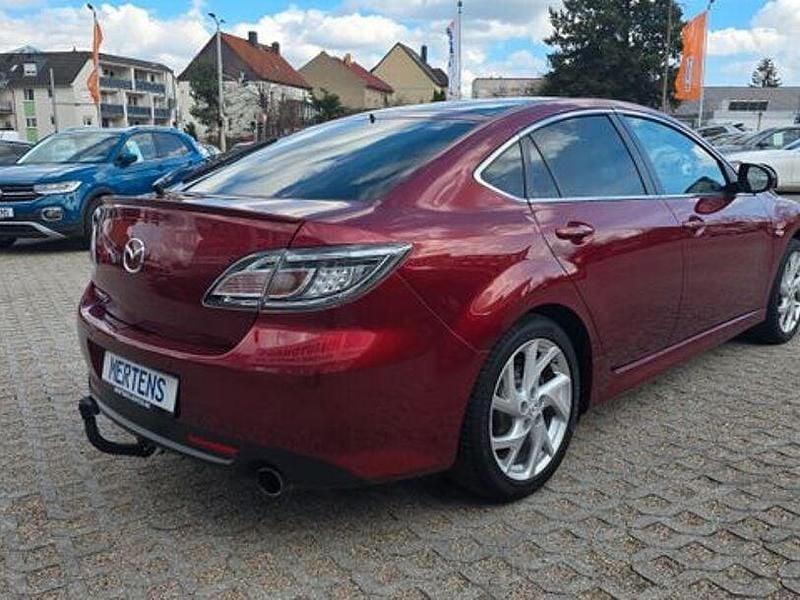 Gebraucht Mazda 6 Inclusive 170 PS (125 kW) 2011 Carminarot metallic Limousine