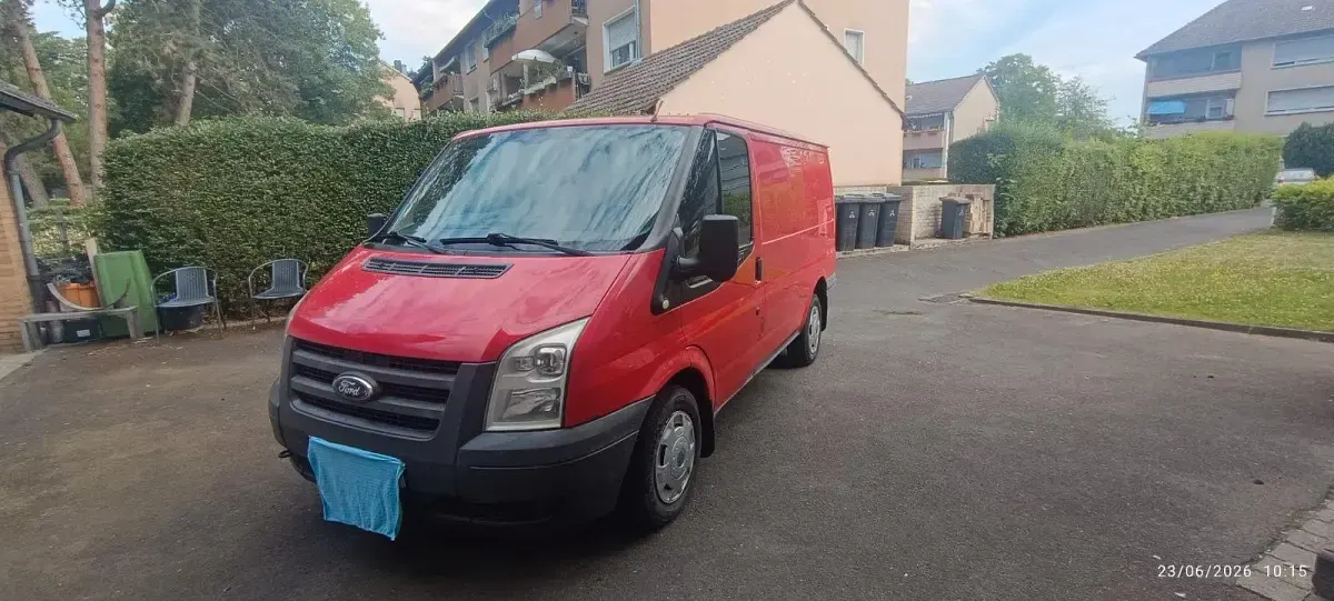 Gebraucht Ford Transit 86 PS (63 kW) 2010 Rot Van