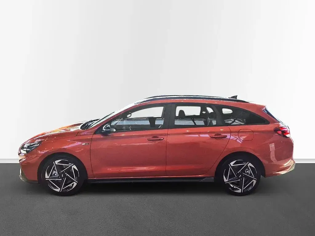 Neu Hyundai i30 150 PS (110 kW) 2026 Jupiter orange / met Kombi