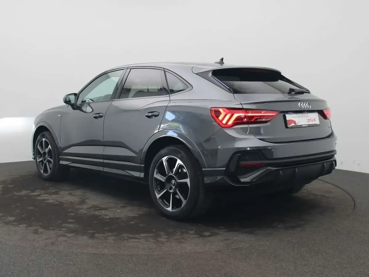 Gebraucht Audi Q3 S-Line 190 PS (139 kW) 2023 Daytonagrau perleffekt SUV